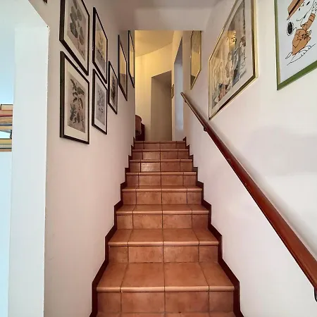 Leila's House Fontane Del Duca Apartmán